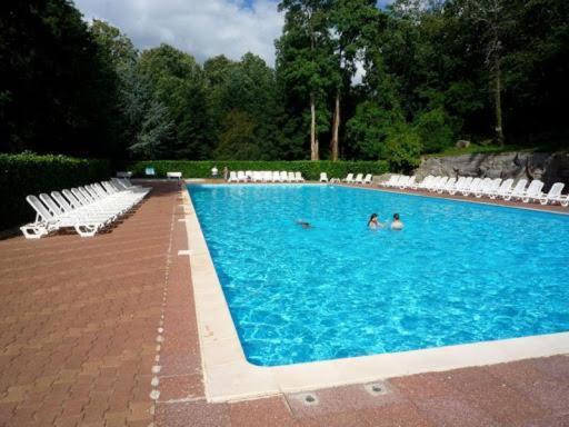 Le Jardin D'eden Camping Saint-Chéron